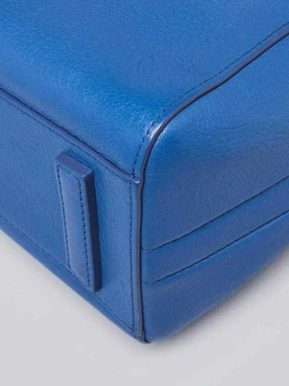 Givenchy Blue Sugar Goatskin Leather Mini Antigona Bag - Picture 4 of 12